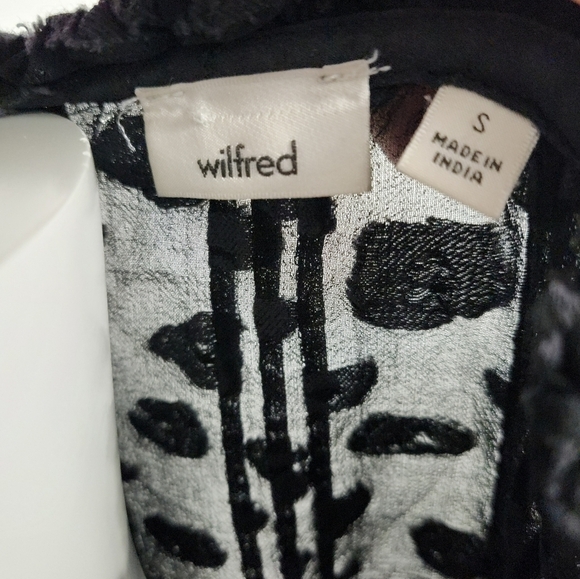 Aritzia Wilfred Black Lourdes Collared Long Sleeve Sheered Blouse Size S - Picture 12 of 13